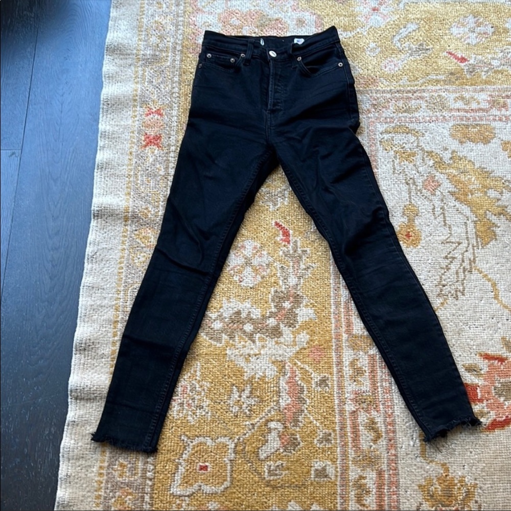 REDONE STRAIGHT/SKINNY HIGH WAISTED LEG BLACK JEANS SIZE 26